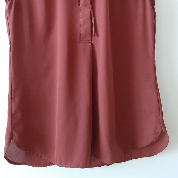 APT. 9  Sleeveless Blouse - Size Small - Picture 2 of 7